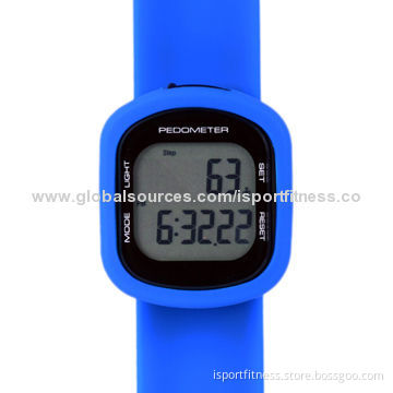 G sensor pedometer with uploading data function